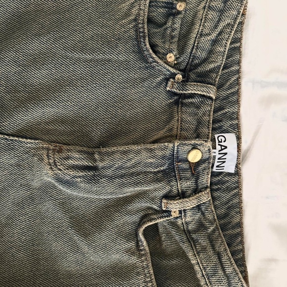 Ganni high-waisted denim skirt with raw hem and split size 34 - Picture 4 of 6